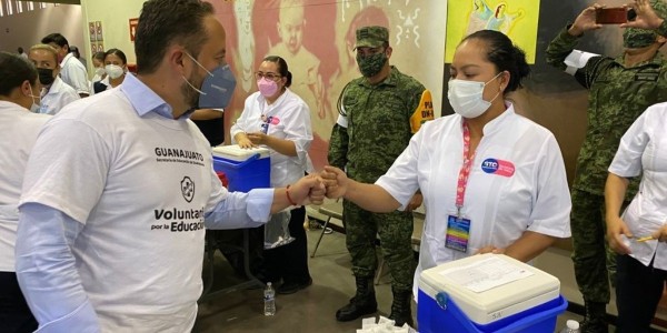 Vacunación a personal educativo no es obligatoria: SEG