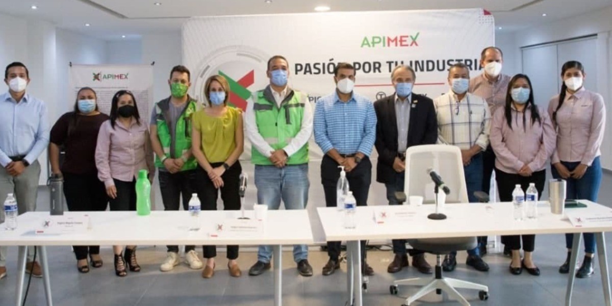 Propone Sergio Contreras rescatar casas abandonadas para apoyar a policías