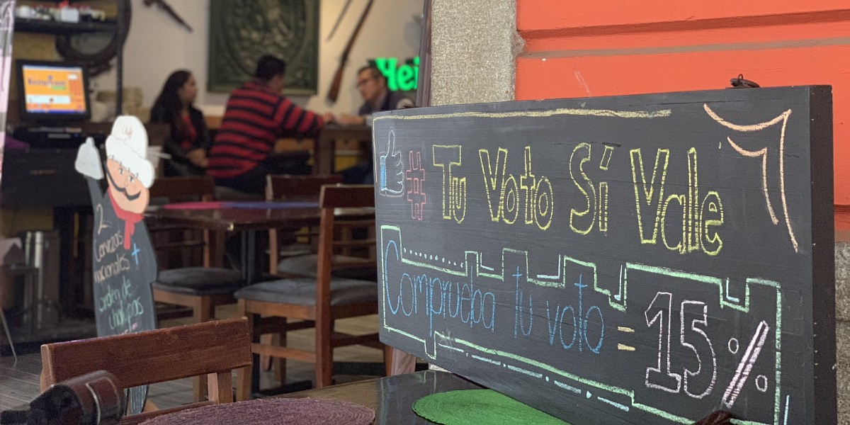 Se suman restauranteros a campaña para promover el voto