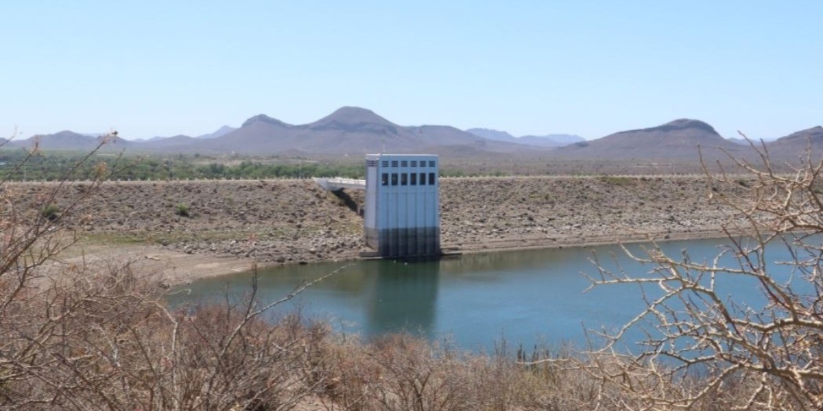 Ninguna presa del país está al 100%