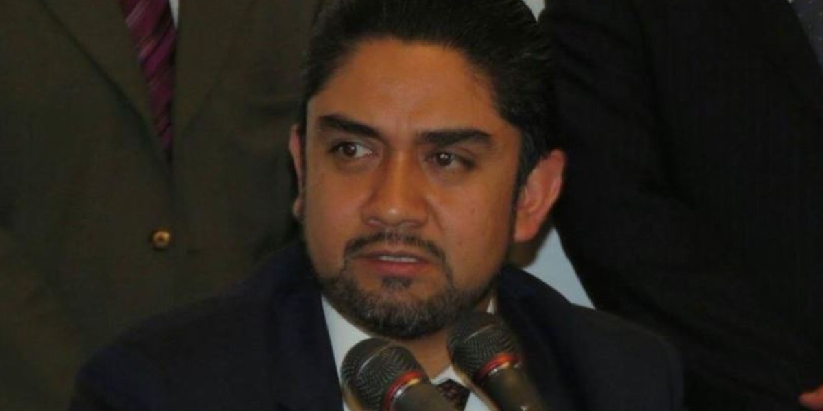 Capturan a secretario de Obras de Mancera por desvío millonario