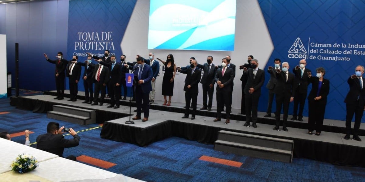 Encabeza Alfredo Padilla Consejo Directivo 2021 de la CICEG