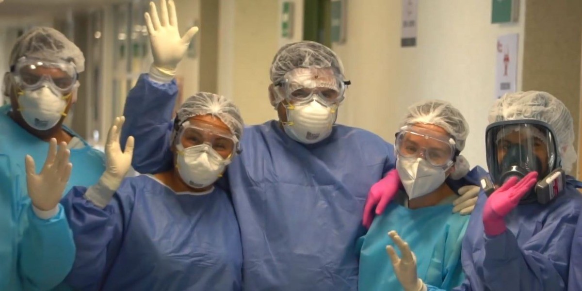 Cerca de 4 mil médicos del IMSS no han sido vacunados