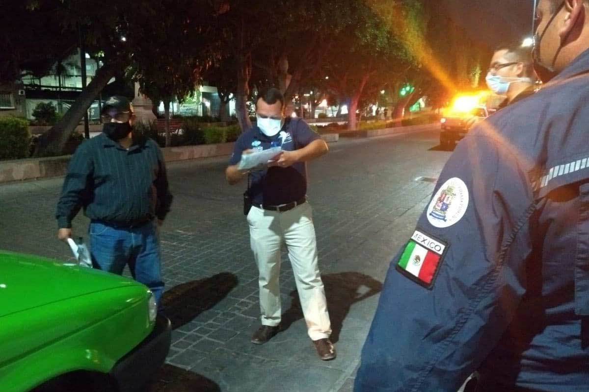 León: en operativo de seguridad retiran del servicio a 6 taxis y unidades ejecutivas