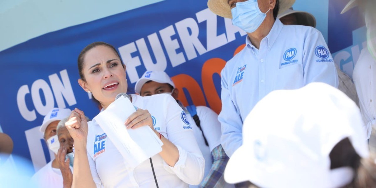 Pacta Ale Gutiérrez crear Red de Organismos de la Sociedad Civil