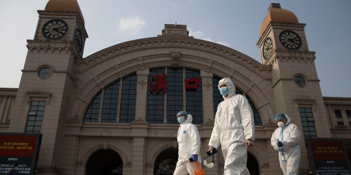 Nueva información sugiere que COVID-19 sí pudo haber salido de un laboratorio