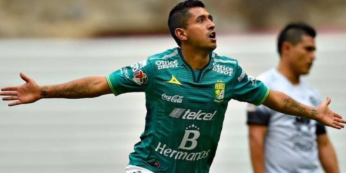 Oficial: Elías Hernández vuelve a la Fiera