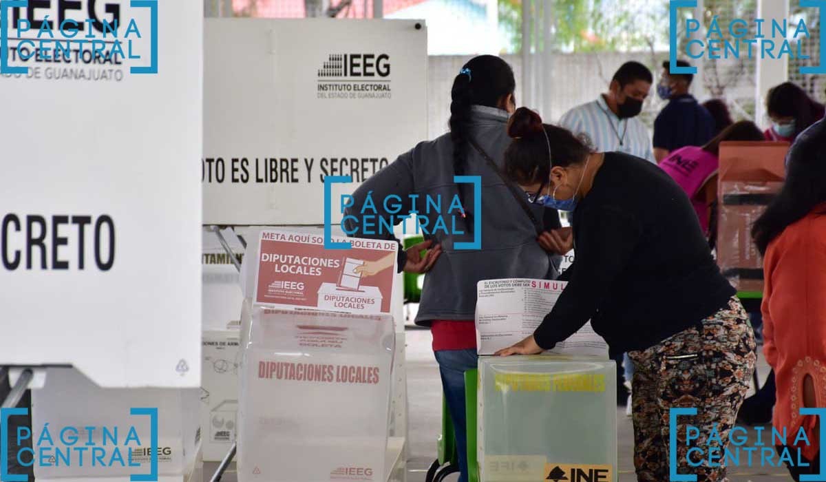 Solo hay reportes de retraso y falta de organización en la apertura de casillas