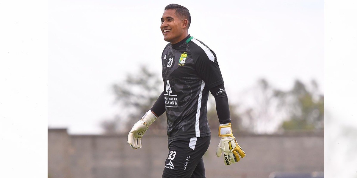 Poncho Blanco se fractura muñeca; se perderá inicio del torneo con León