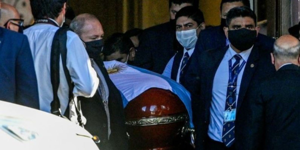 A Maradona lo mataron, asegura abogado de enfermera sospechosa