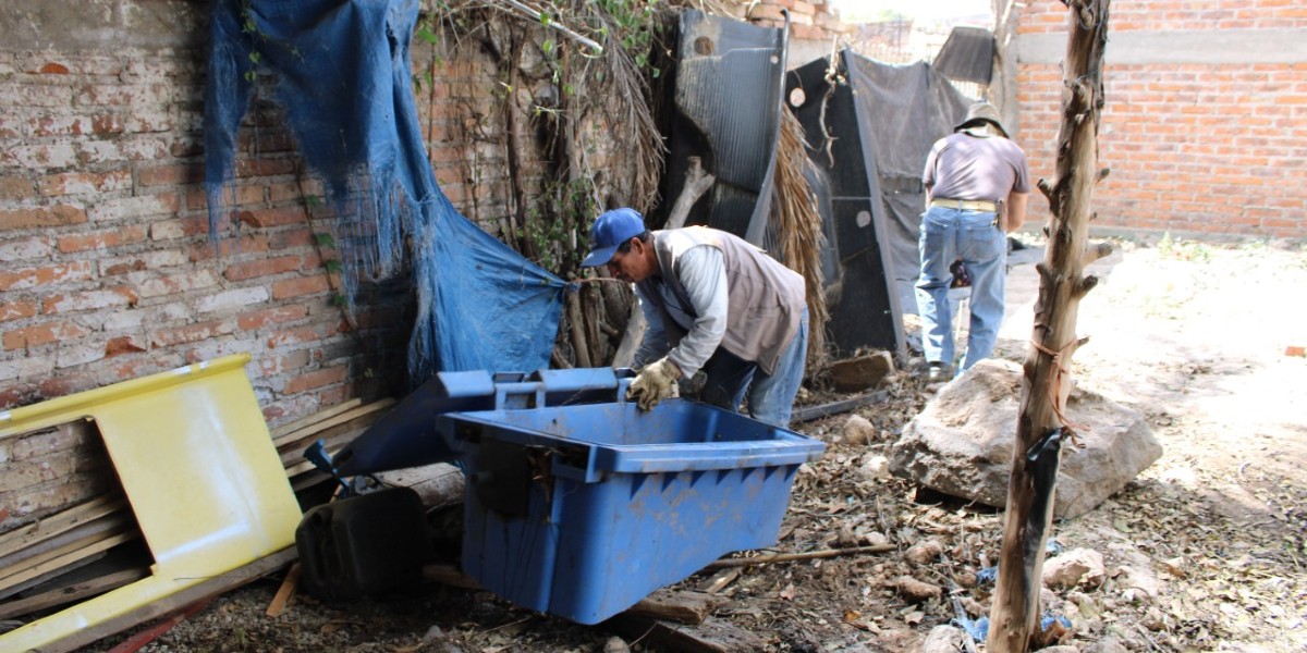 Inicia campaña 'Descacharrización 2021' para combatir al dengue en Purísima