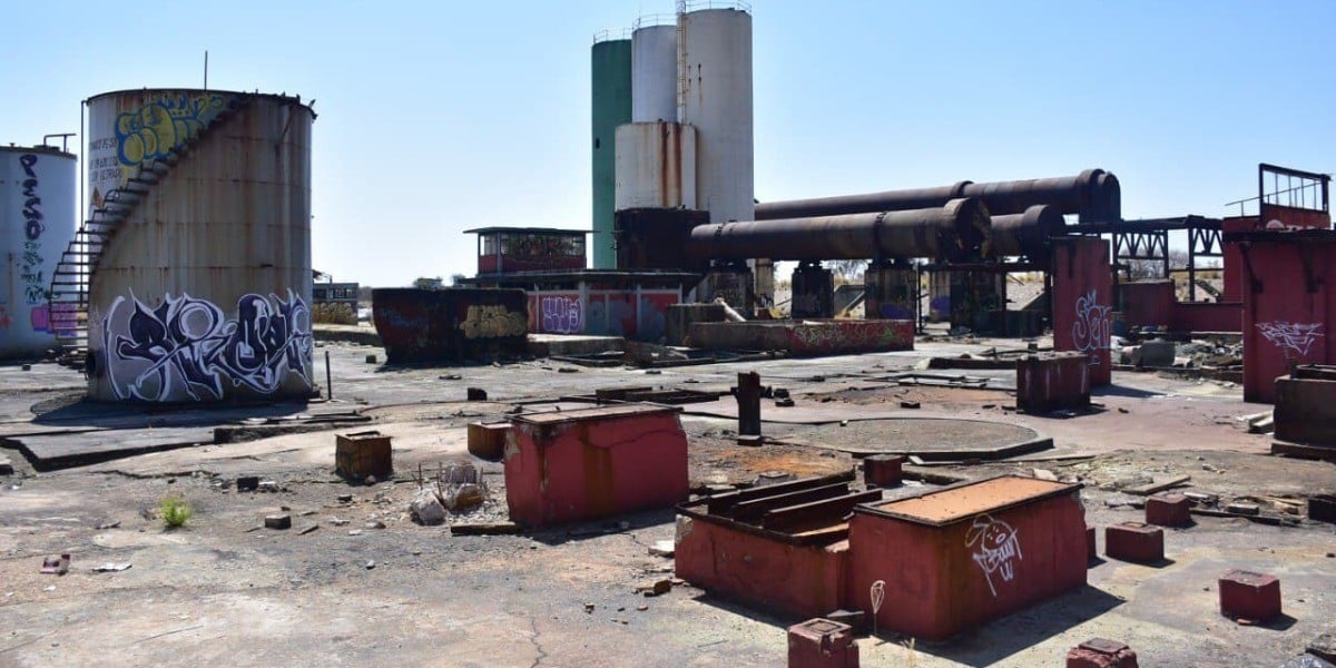 Congreso pide el retiro de residuos tóxicos de Química Central