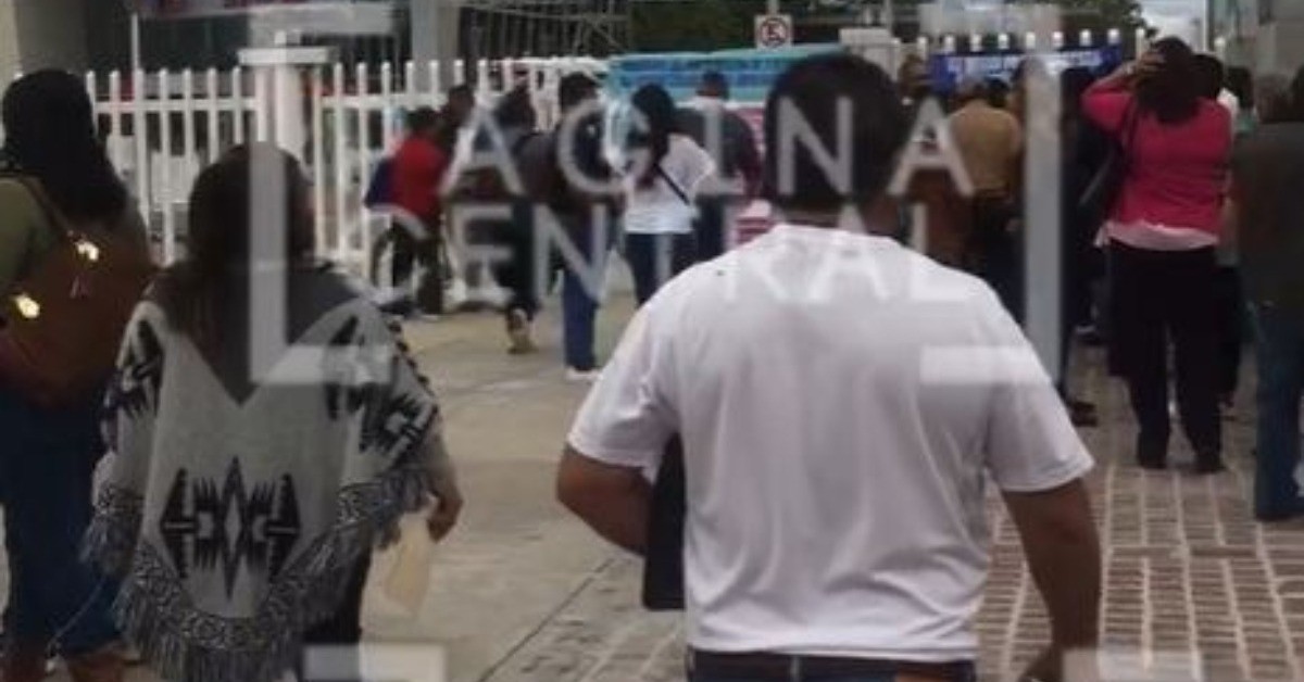 Cientos de leoneses se quedan sin segunda dosis de vacuna anticovid-19