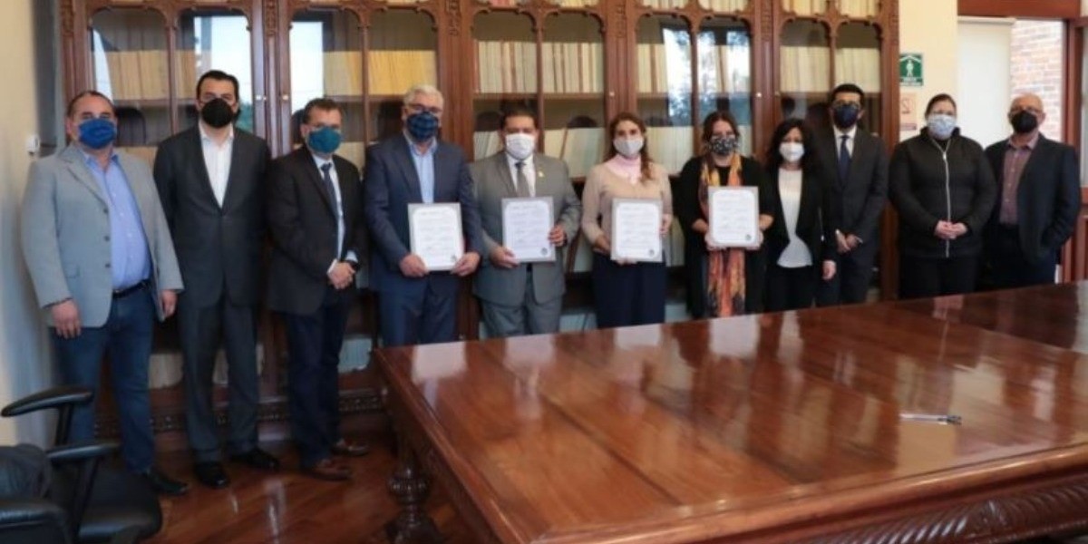 Colaborará Congreso estatal con la Coordinación de Memoria Histórica y Cultural de México