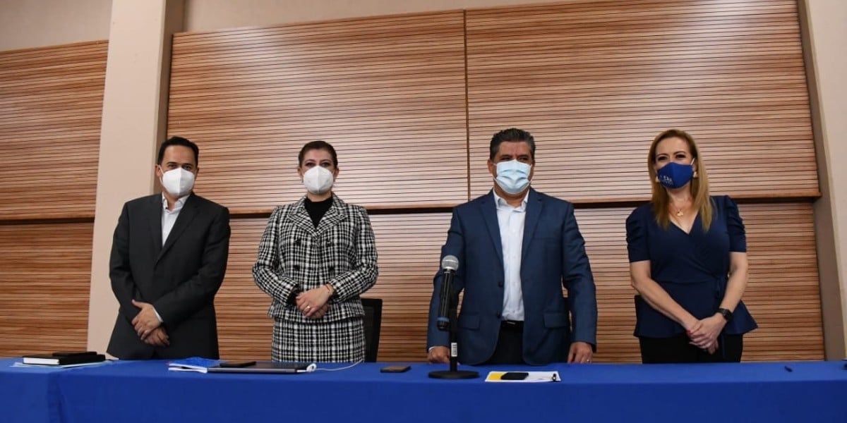 “Tenemos un gobierno dictador, populista y negligente“: Román Cifuentes