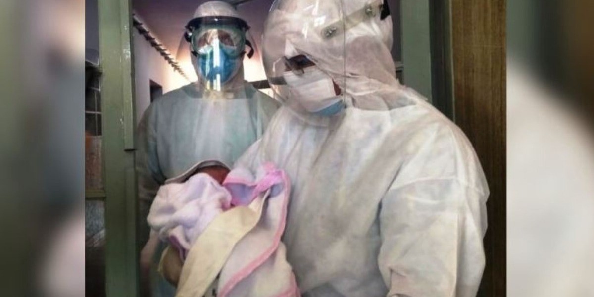 Reporta Pemex muerte de recién nacida por COVID-19... ¡un año después!