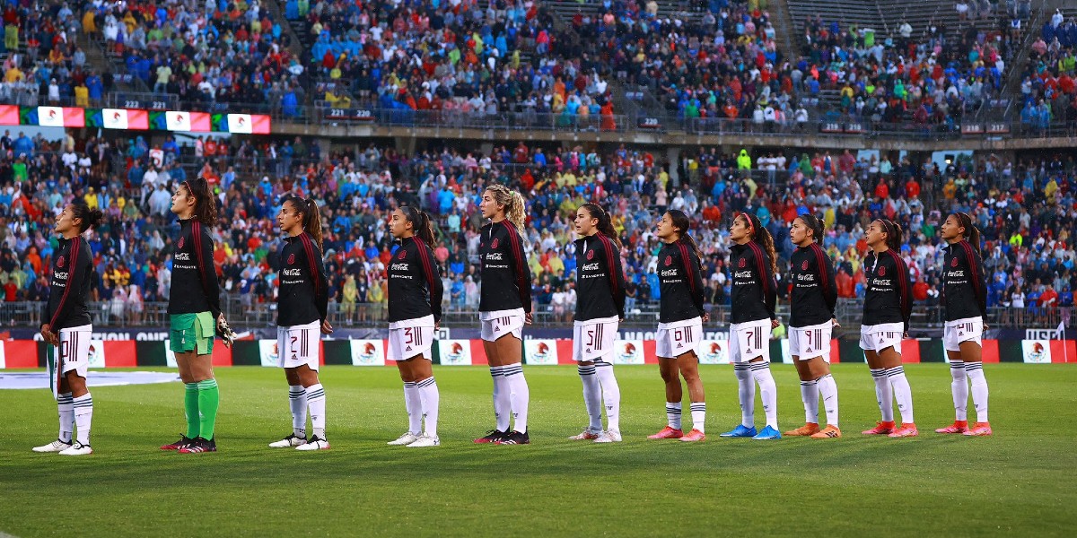 La homofobia en el fútbol no debe pagarse con sexismo: Malú Micher