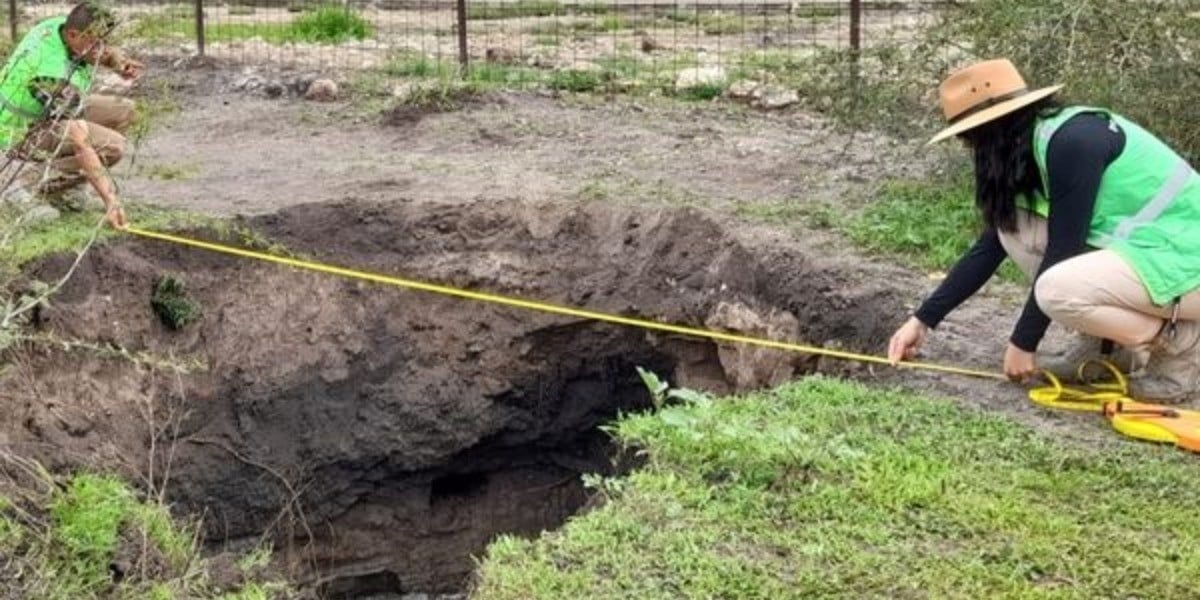 Ahora aparecen dos socavones ¡en Celaya!