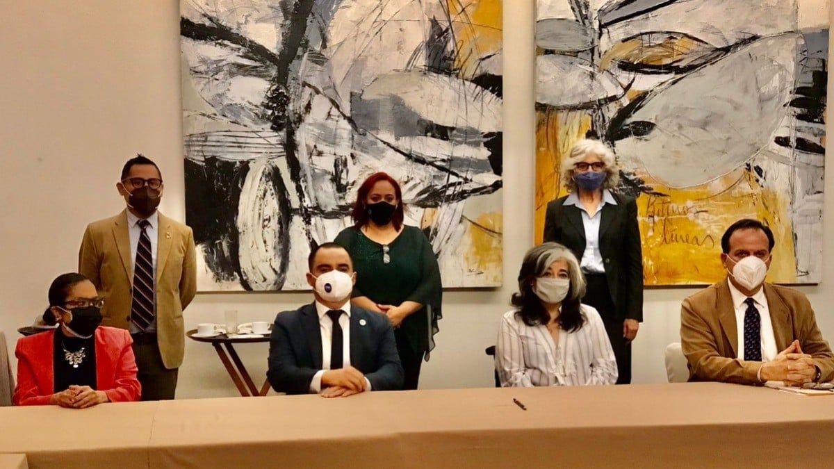 Personas con discapacidad exigen atención integral a la Federación y no dádivas