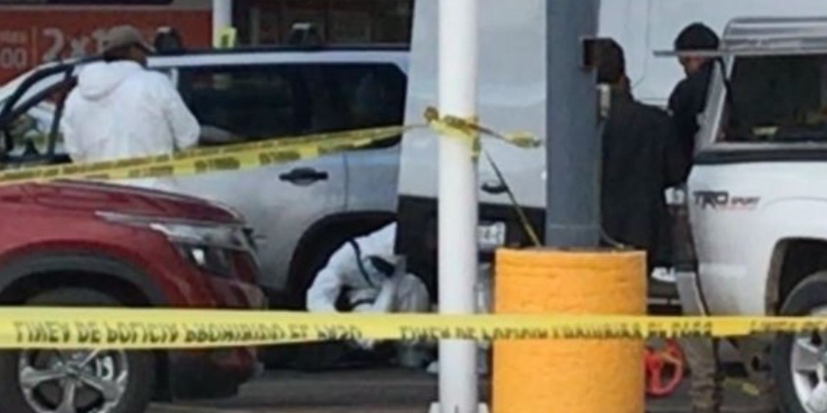 Detienen a presunto homicida de dos mujeres en Walmart de León; hirió a una bebé