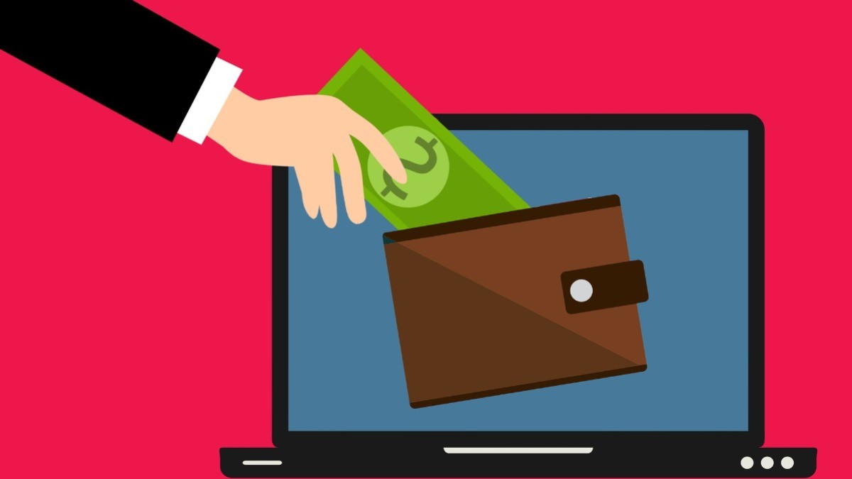 Denuncia Imuvi Celaya retiro bancario desconocido de casi $2 millones