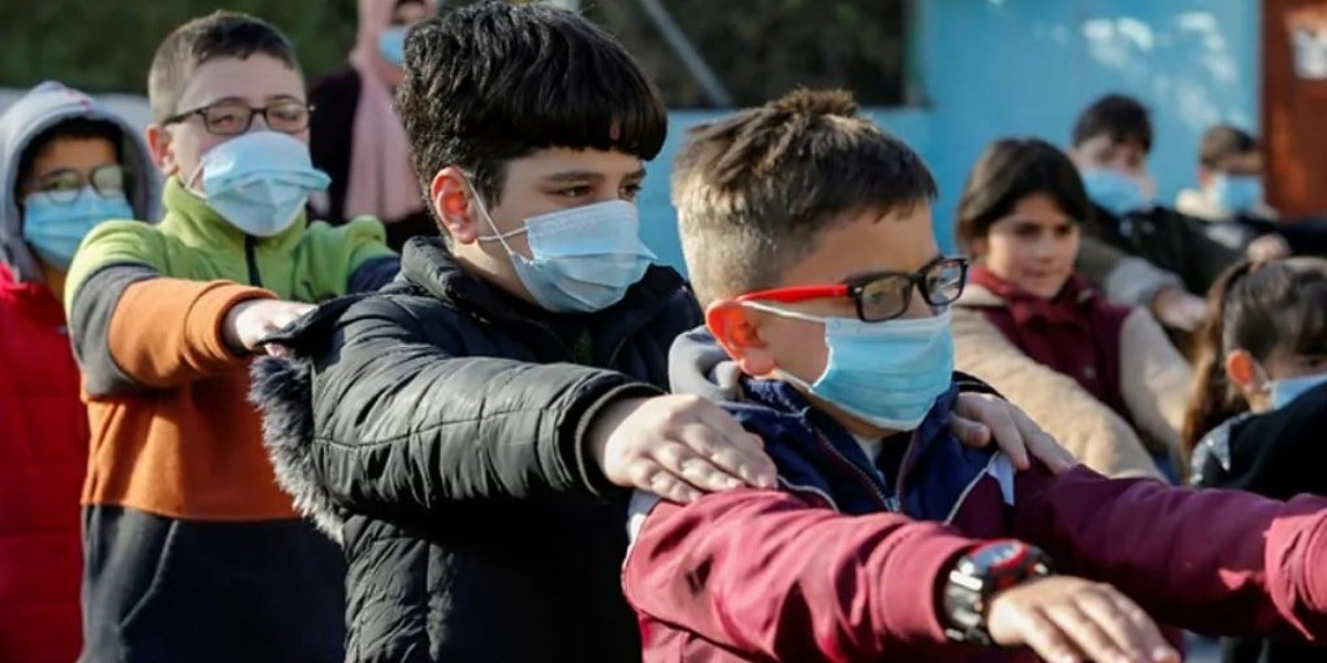 Padres de familia avalan retorno a las aulas, pero piden certeza