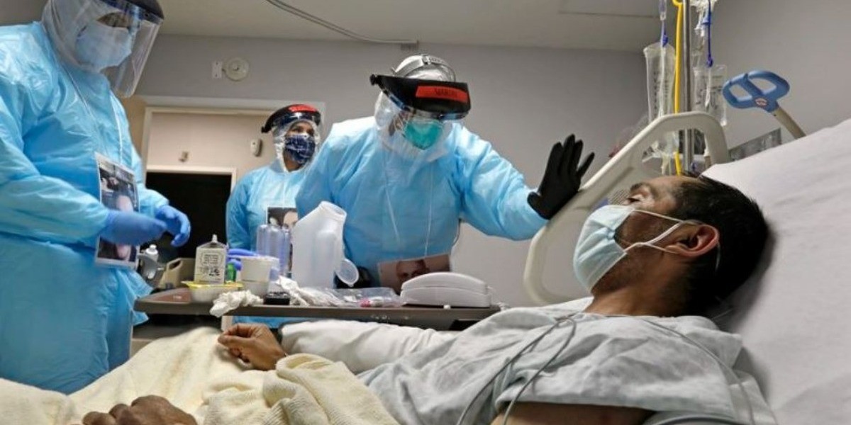 Hay 23 jóvenes hospitalizados por COVID-19