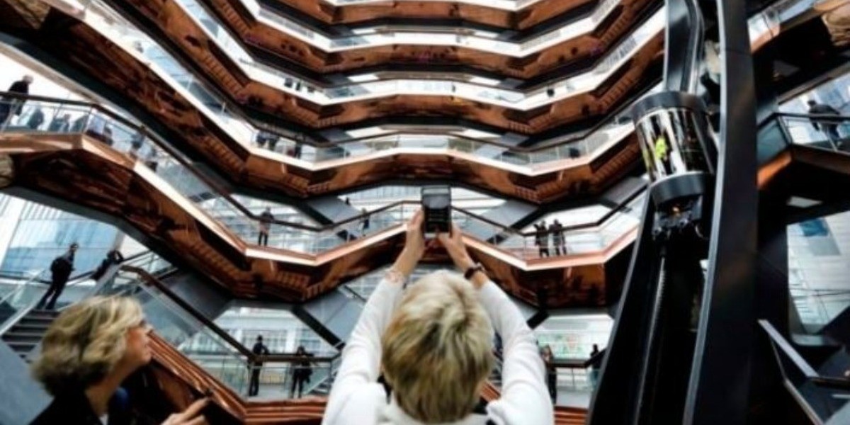 Cierran por tercera vez escultura neoyorquina Vessel tras un cuarto suicidio