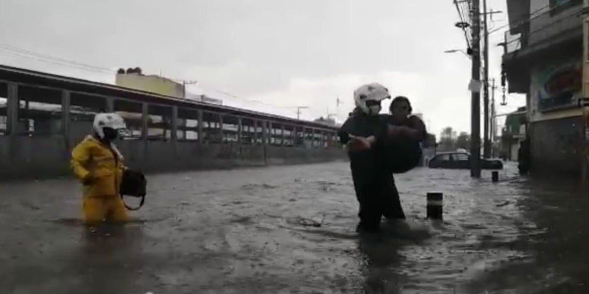 #VIDEO | Tromba sorprende a leoneses y deja caos tras su paso