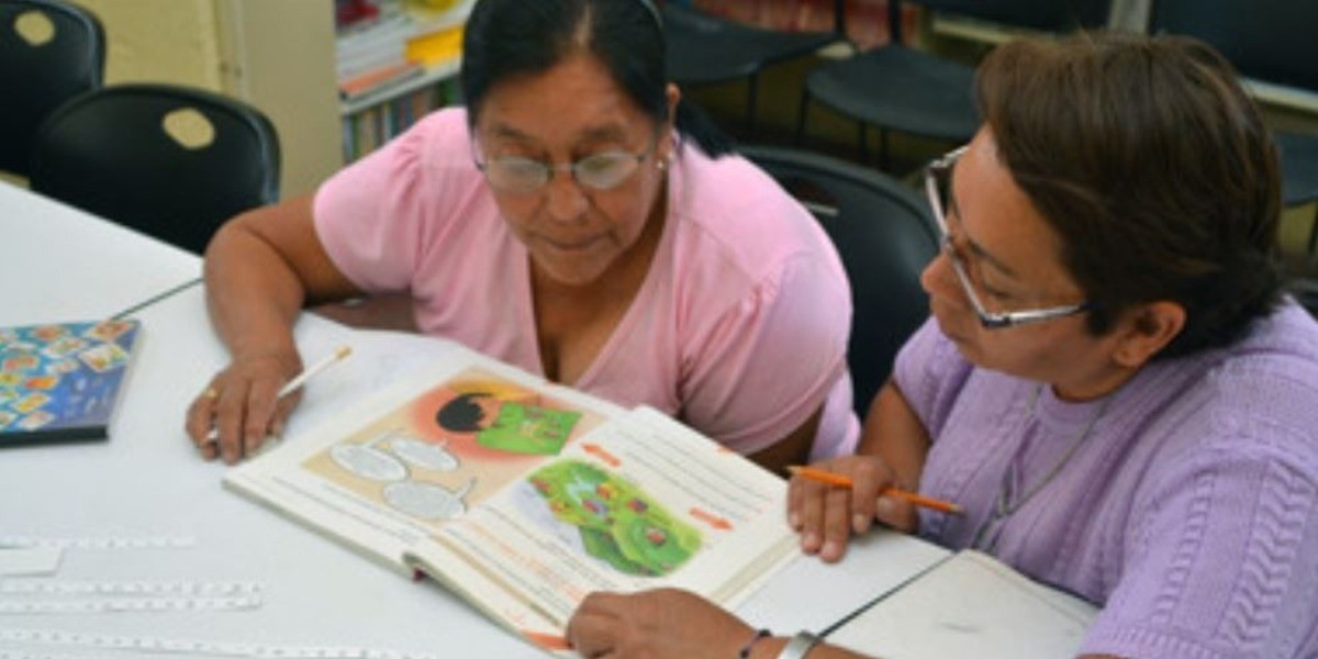 Arrancan jornadas para combatir rezago educativo