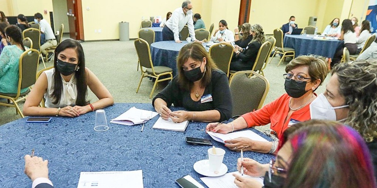 Leoneses buscan integrar Red Interinstitucional de Organismos de la Sociedad Civil