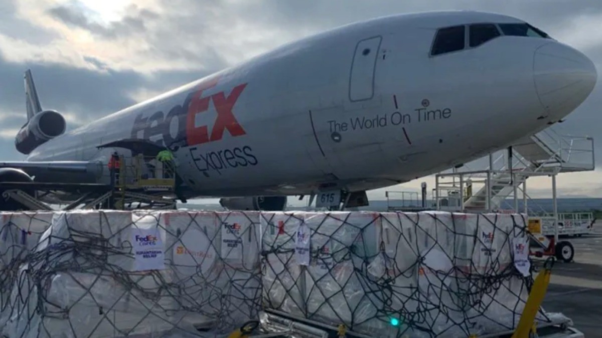 Llegan a México 1.75 millones de vacunas de Moderna