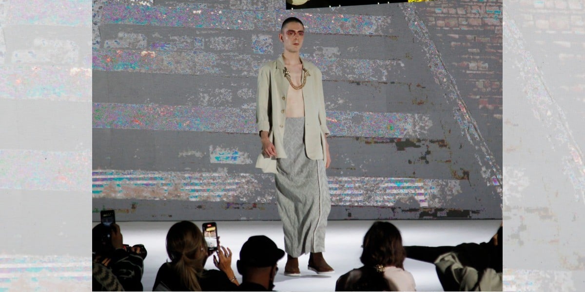 Gusta Pasarela Sapica Trece Room: Tuluminatis en León