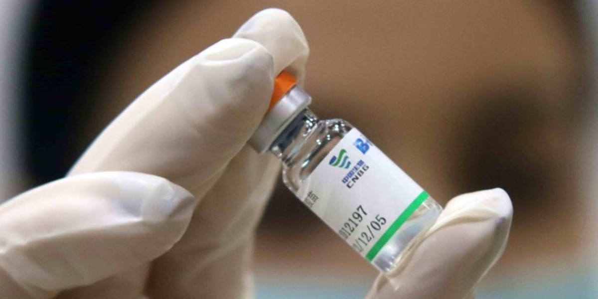 Autoriza Cofepris uso emergente de vacuna Sinopharm