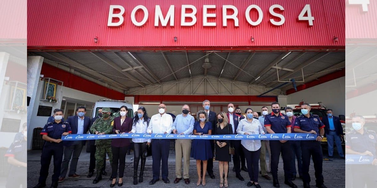 Reconoce alcalde labor de los Bomberos