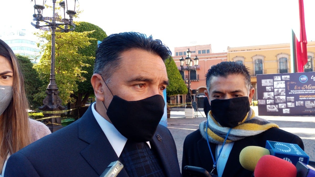 Se capacita secretario de Seguridad en San Diego, California