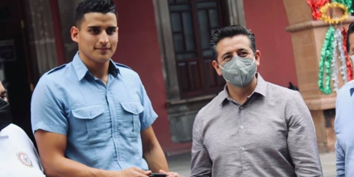 Entrega Antonio Padilla nueva unidad de Bomberos para Purísima