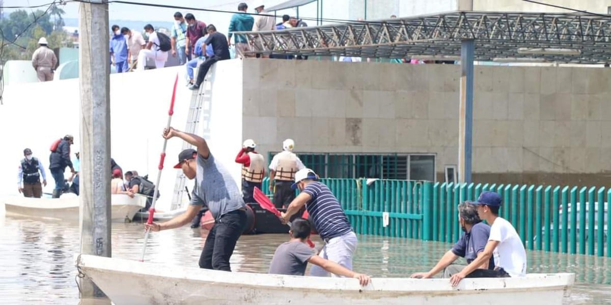Reportan 17 fallecidos por inundación de hospital en Tula