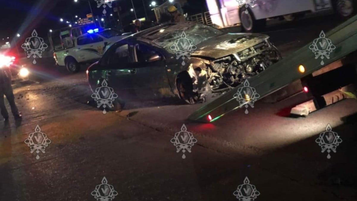 Vuelca vocalista de Los Valedores en libramiento