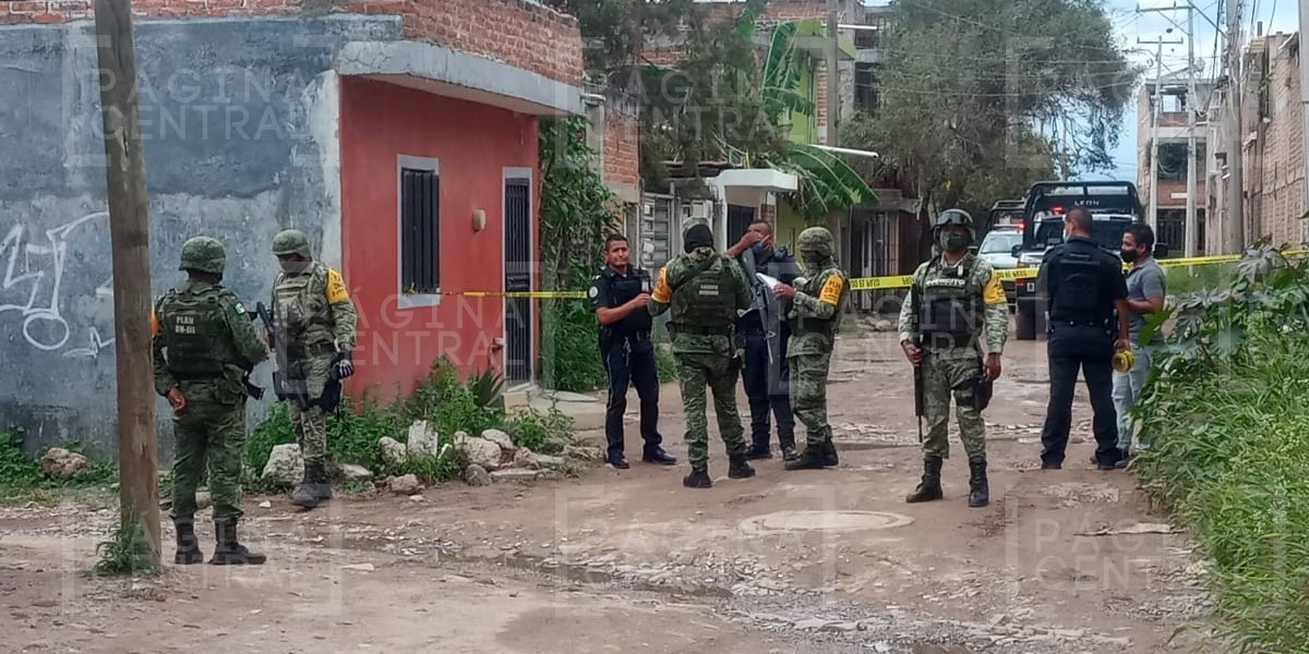 Asesinan a un hombre y hieren a menor en ataque armado en Jardines de Maravillas