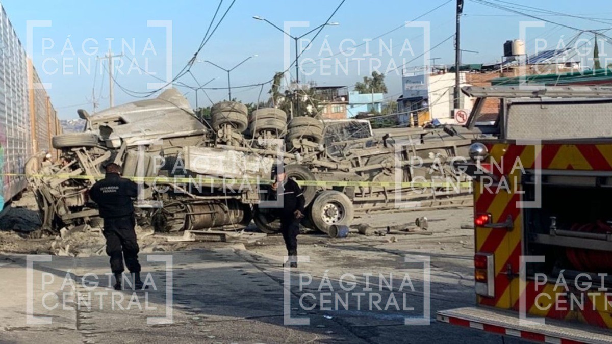 Trenazo deja caos vial y un lesionado en Timoteo Lozano