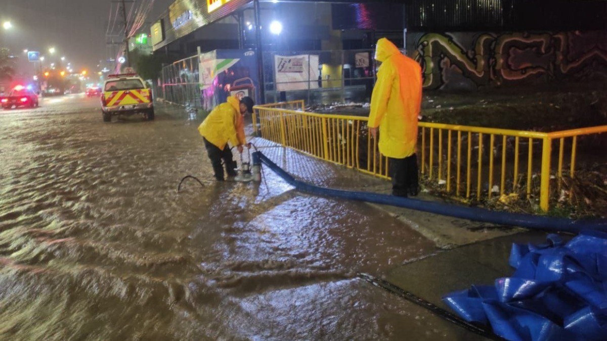 Registran encharcamientos de hasta 60 centímetros en algunas en colonias de León