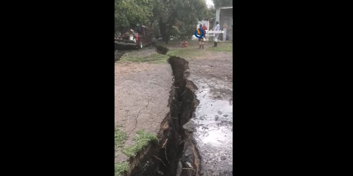 #VIDEO | Lluvias dejan enorme grieta en comunidad de Celaya