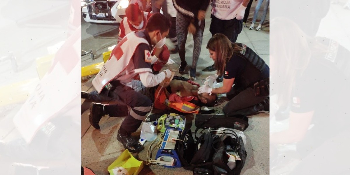 Heroína salva a motociclista que sufrió paro cardiaco en León