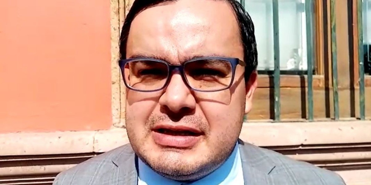 Prieto Gallardo: vengo como amigo de Alejandra… pero