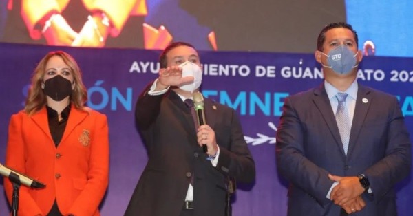 Cerrar filas para el progreso de los guanajuatenses, pide el gobernador a alcaldes