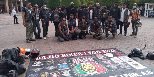Se manifiestan 'bikers' por cancelación de evento altruista