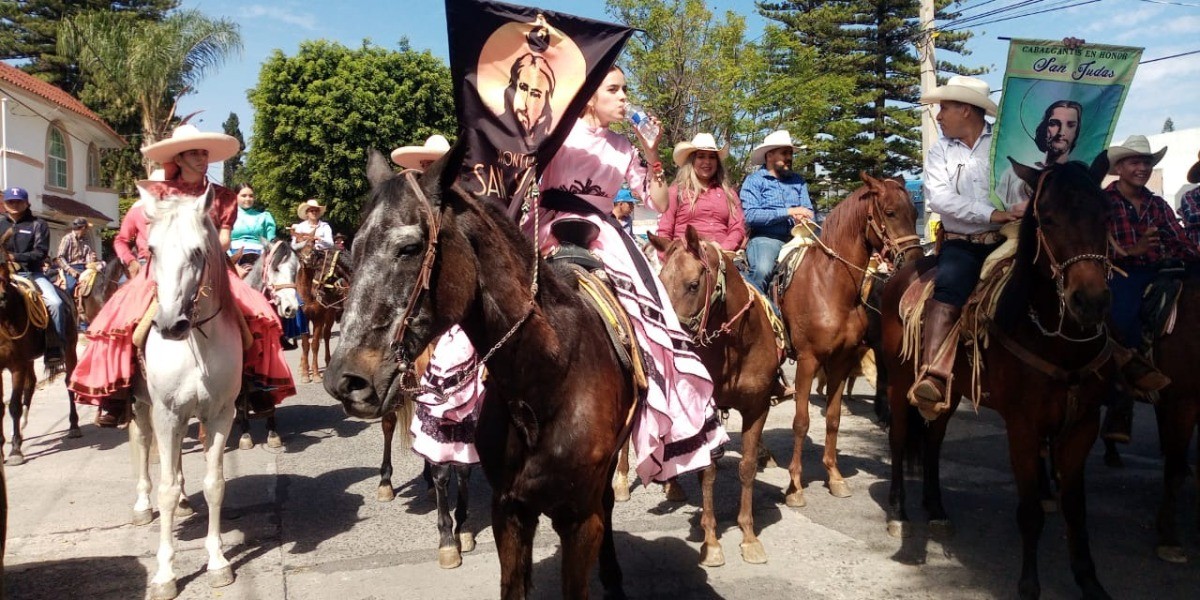 #VIDEOS | Llegan con fe a venerar a San Judas Tadeo