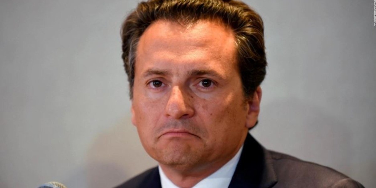 Juez ordena prisión preventiva contra Emilio Lozoya; admite riesgo de fuga