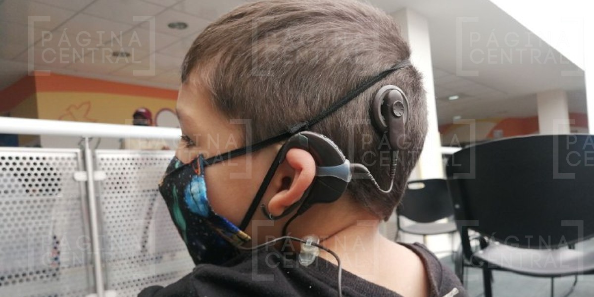 Van cien implantes auditivos realizados en el Hospital Pediátrico